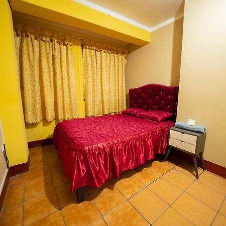 Отель Hostal Tarapaca Уануко Экстерьер фото